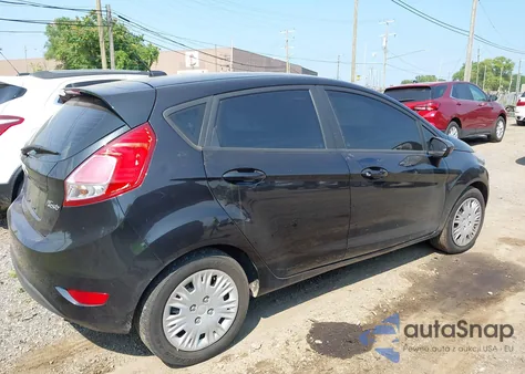 2015 Ford Fiesta S z USA, uszkodzony, nr VIN 3FADP4TJ6FM165250